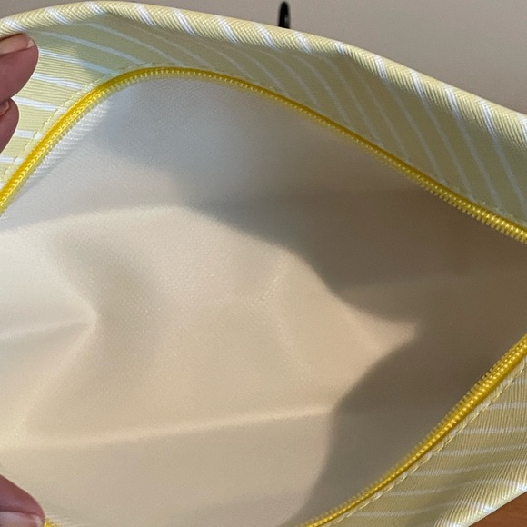 Winnie the Pooh yellow vinyl make up bag graphic new measure approximately - Picture 5 of 5